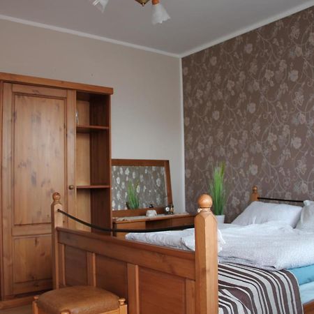 Apartamenty Eka Dom Goscinny 350M Do Plazy Реваль Екстер'єр фото