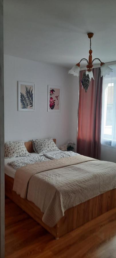 Apartamenty Eka Dom Goscinny 350M Do Plazy Реваль Екстер'єр фото